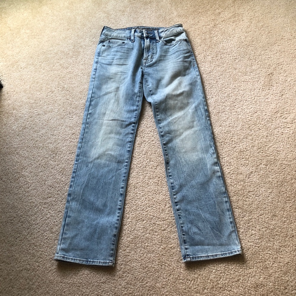 Womens America Eagle Outfitters Jean Straight Leg Size 26